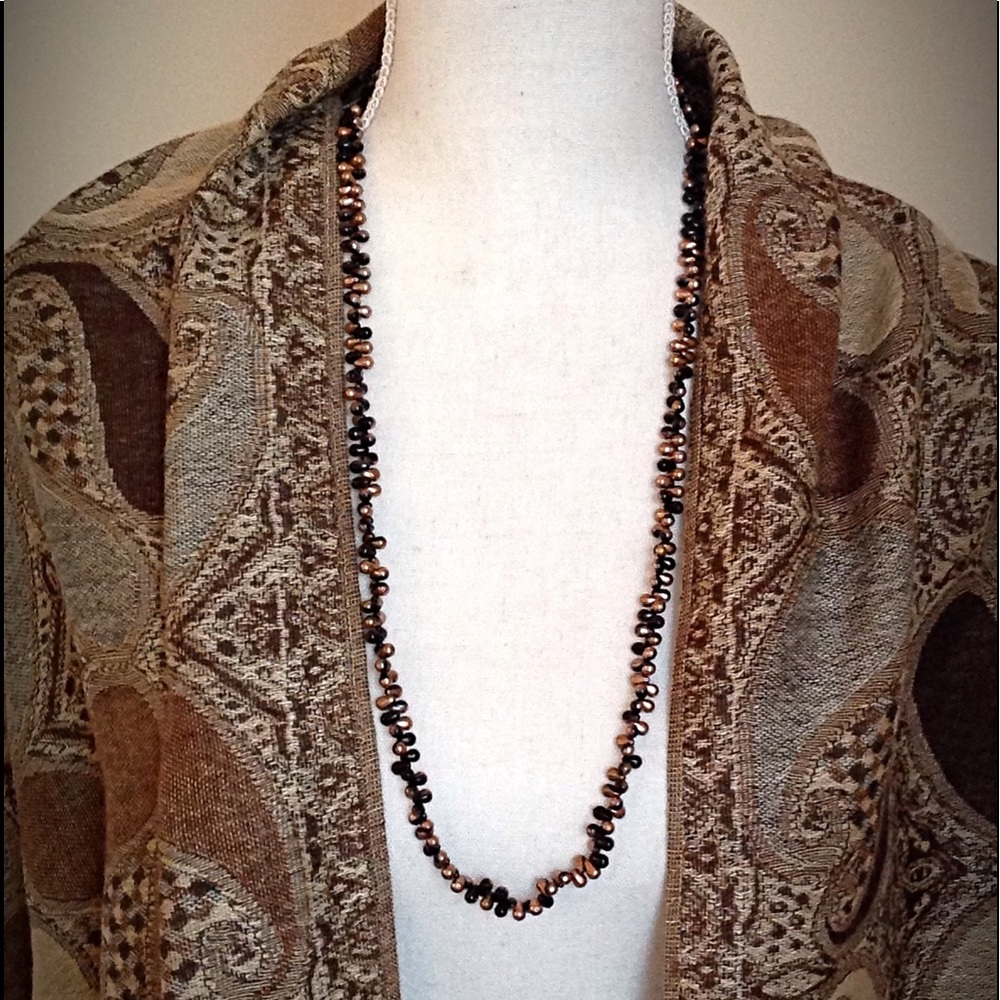 30" hand-strung 2-tone teardrop beads